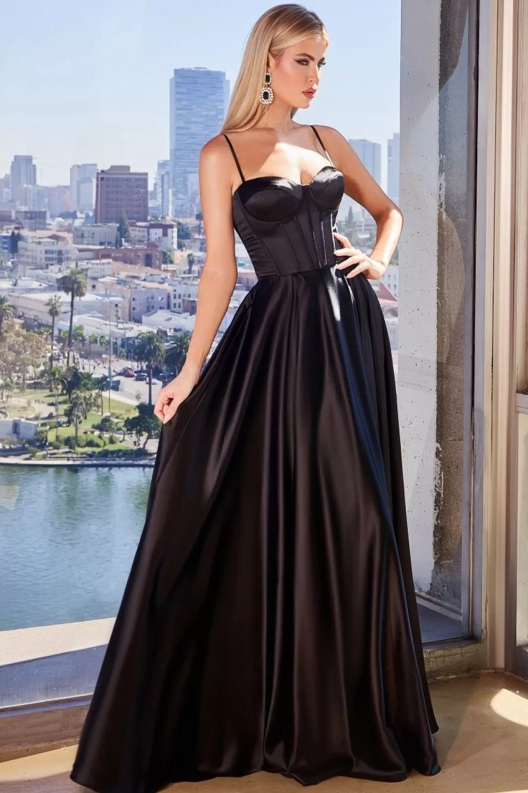 Clearance TP Kjoler La Divine CD337 corsage gallakjole i satin Sort,Grøn,Mauve,Navy,Rød,Sage,Sienna,Støvetblå,Champagne,Lavendel,Vinrød,Lysblå