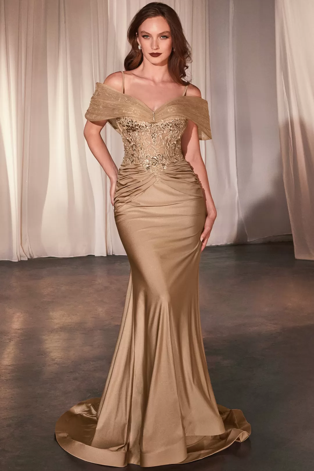 Sale TP Kjoler La Divine CD798 tætsiddende festkjole med aftagelige offshoulder Blå,Sort,Guld